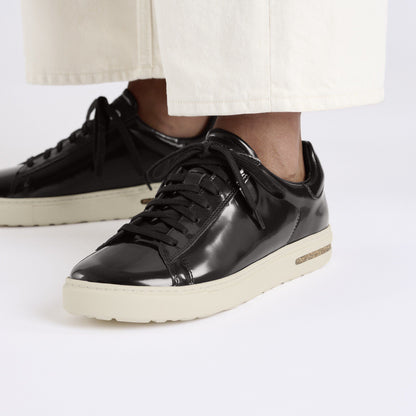 Bend Low Natural Leather Patent in Color Black | Birkenstock