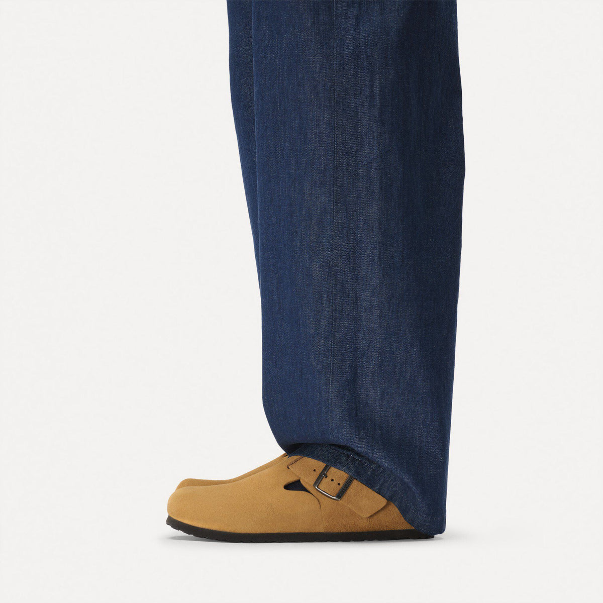 London Suede Leather in Color Cork Brown | Birkenstock