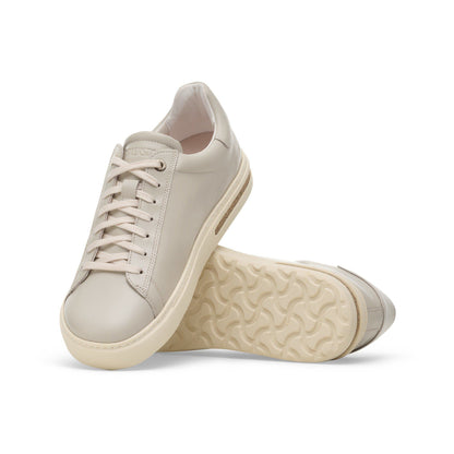 Bend Low Natural Leather Patent in Color Oyster | Birkenstock