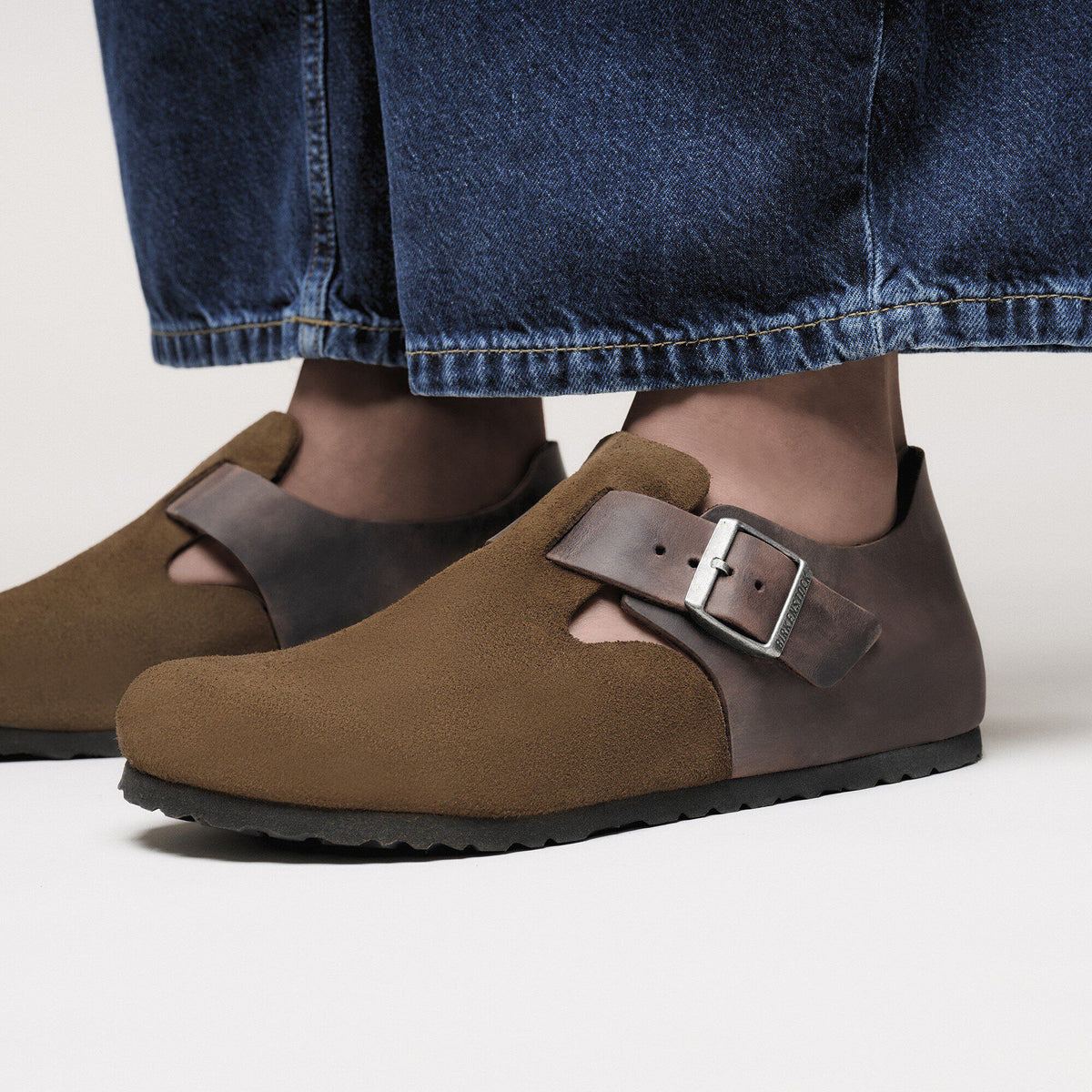 London Mixed Leather in Color Dark Tea | Birkenstock