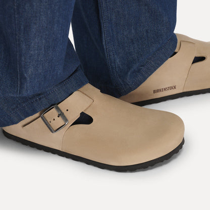 London Oiled Leather in Color Tobacco Brown | Birkenstock