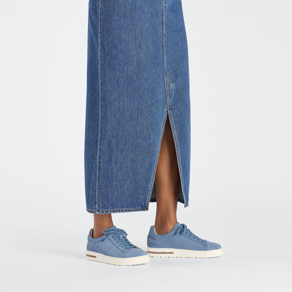 Bend Low Suede Leather in Color Elemental Blue | Birkenstock