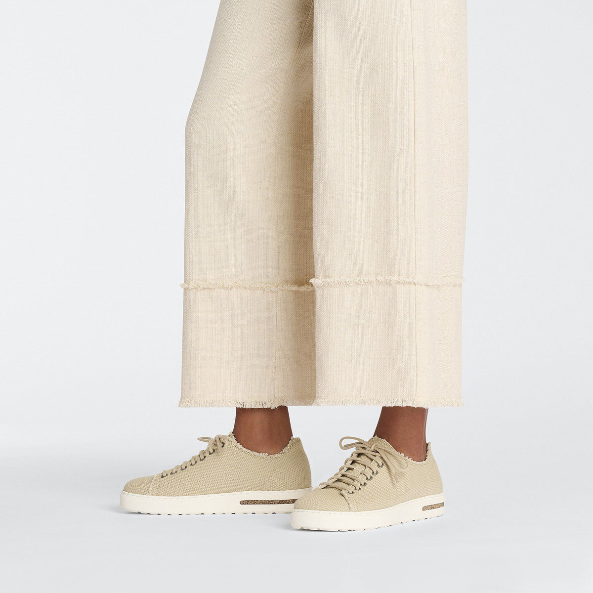 Bend Low Decon Textile in Color Sandcastle | Birkenstock