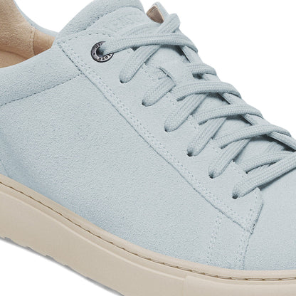 Bend Low Suede Leather in Color Baby Blue | Birkenstock