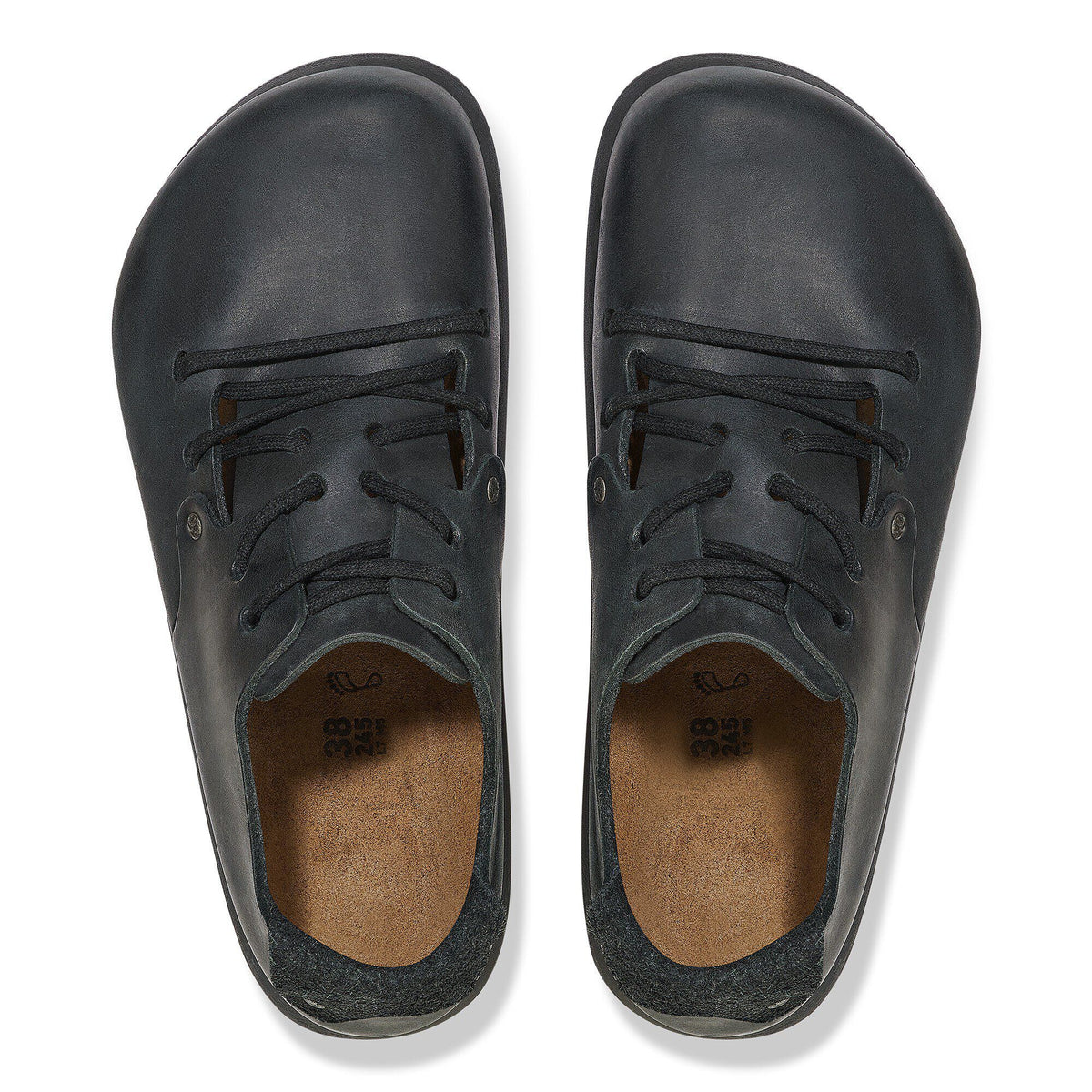 Montana Oiled Leather in Color Black | Birkenstock
