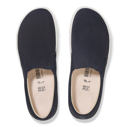 Oswego Suede Leather in Color Midnight Blue | Birkenstock