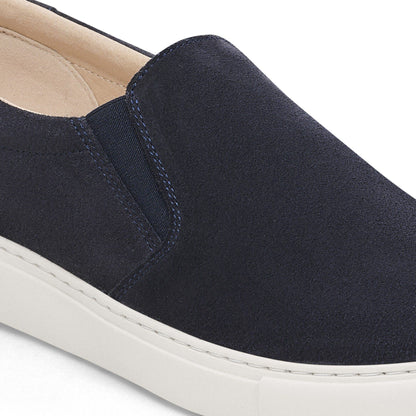 Oswego Suede Leather in Color Midnight Blue | Birkenstock