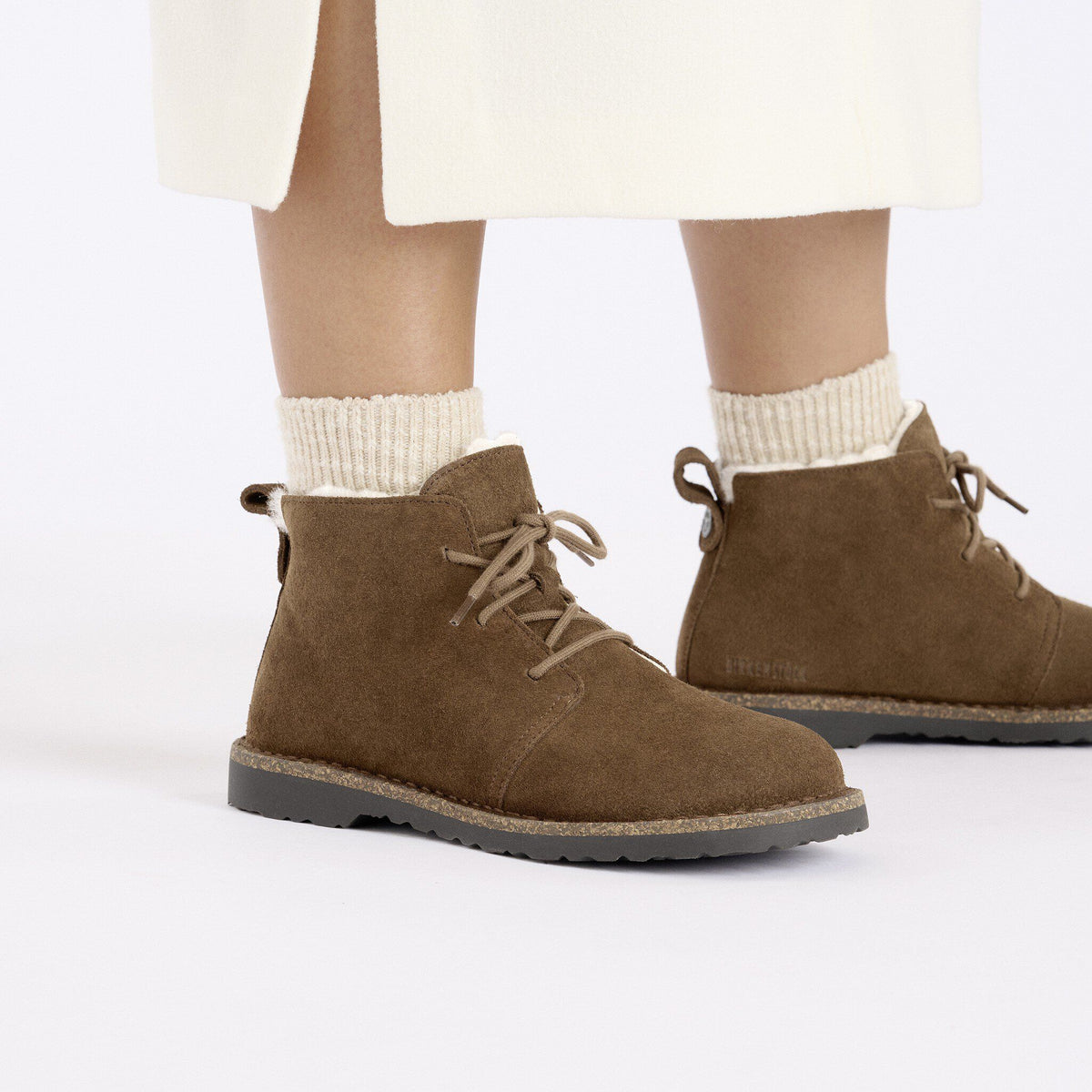 Uppsala Mid Shearling Suede Leather in Color Dark Tea | Birkenstock