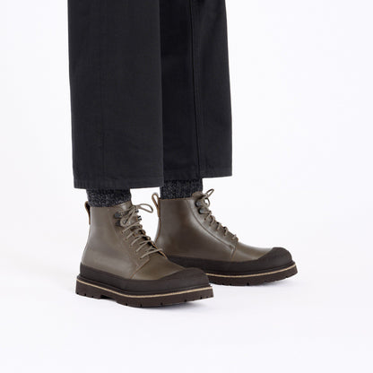 Prescott Lace Men Oiled Leather in Color Concrete Gray | Birkenstock