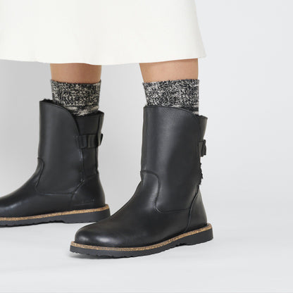 Uppsala Shearling Leather in Color Black | Birkenstock