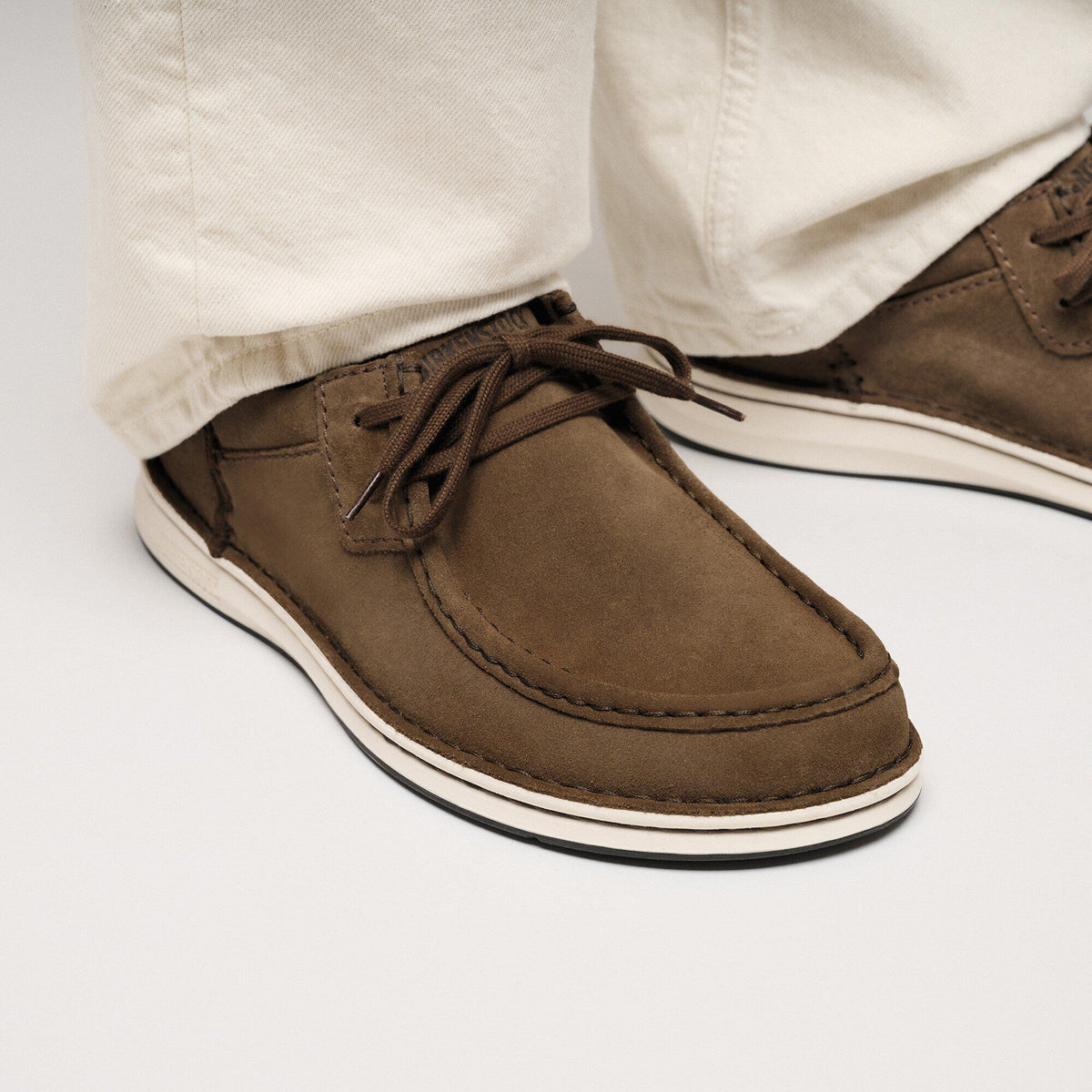 Pasadena Suede Leather in Color Dark Tea | Birkenstock