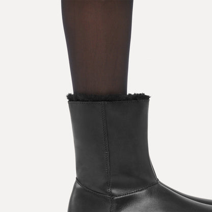 Uppsala Zip Shearling Leather in Color Black | Birkenstock