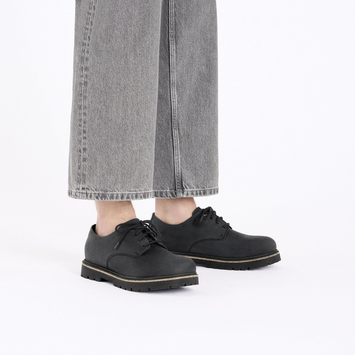 Highwood Lace Low Leather in Color Black | Birkenstock
