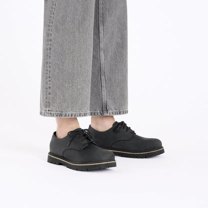 Highwood Lace Low Leather in Color Black | Birkenstock