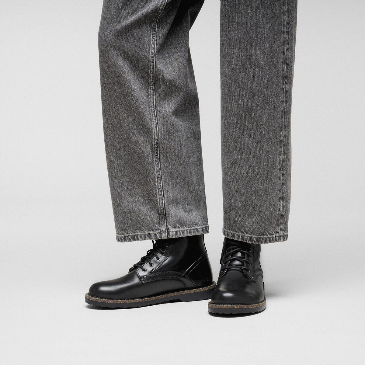 Bryson Leather in Color Black | Birkenstock