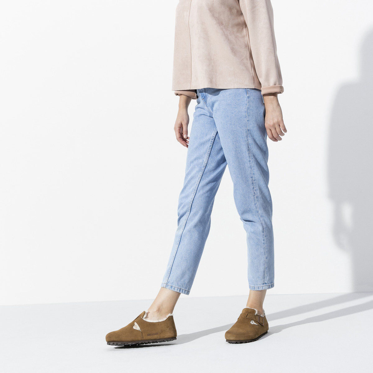 London Shearling Suede Leather in Color Dark Tea | Birkenstock