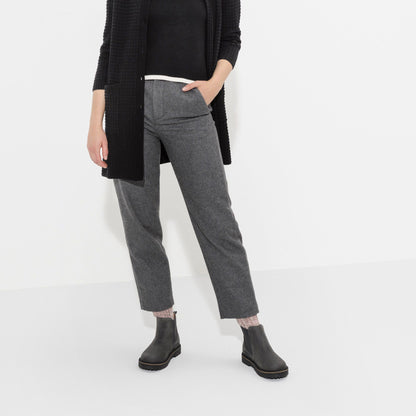 Stalon Nubuck Leather in Color Graphite | Birkenstock