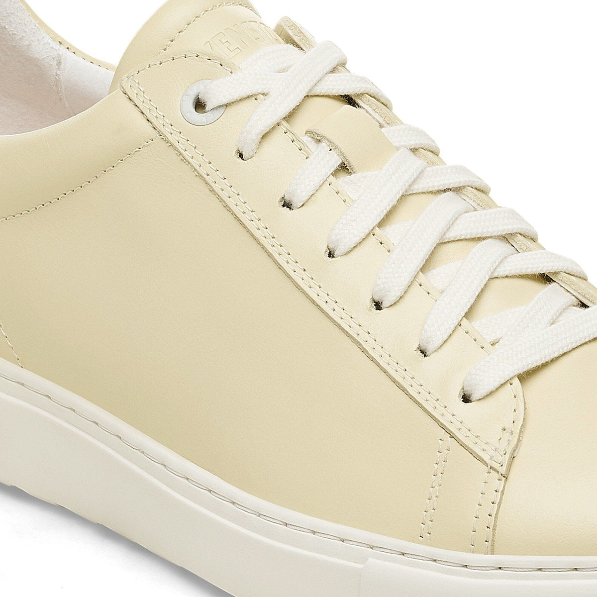 Bend Low Leather in Color Butter | Birkenstock