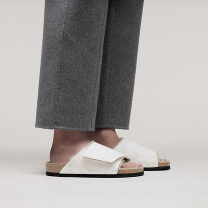 Solana Shearling Felt in Color Oyster | Birkenstock