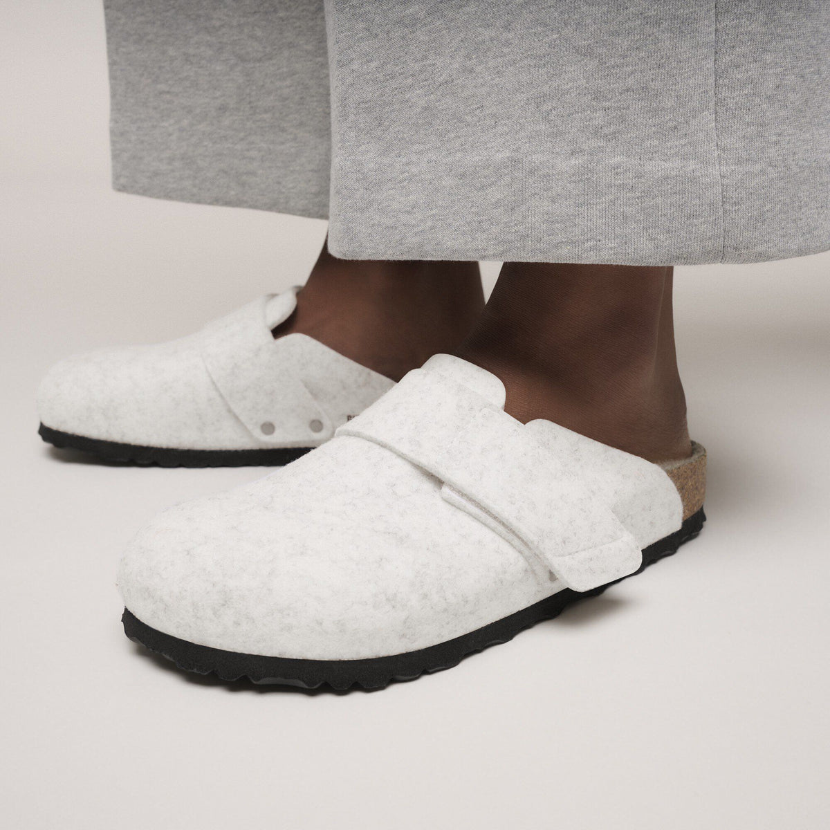 Loma Shearling Felt in Color Oyster | Birkenstock