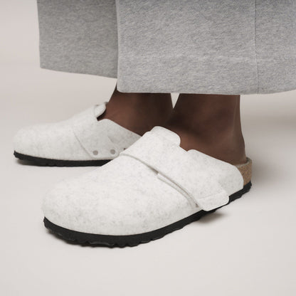 Loma Shearling Felt in Color Oyster | Birkenstock