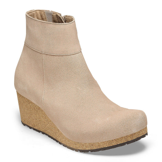 Ebba Suede Leather in Color Warm Sand | Birkenstock