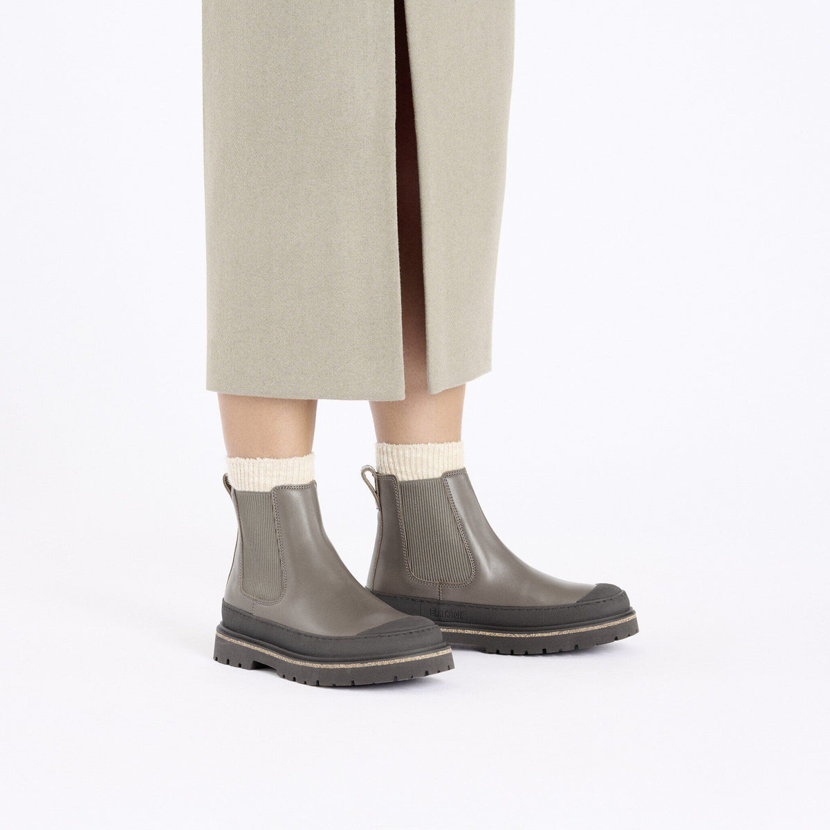 Prescott Slip On Women Oiled Leather in Color Concrete Gray | Birkenstock