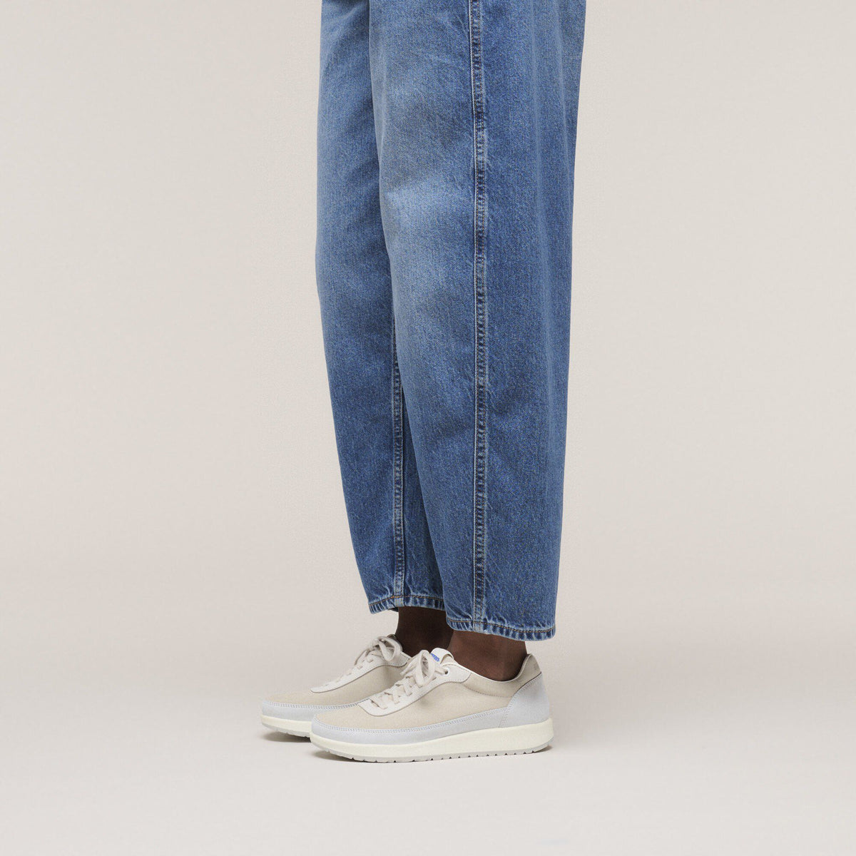 Honnef City Mixed Leather in Color Antique White | Birkenstock