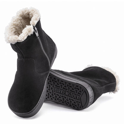 Lille Kids Suede Leather in Color Black | Birkenstock