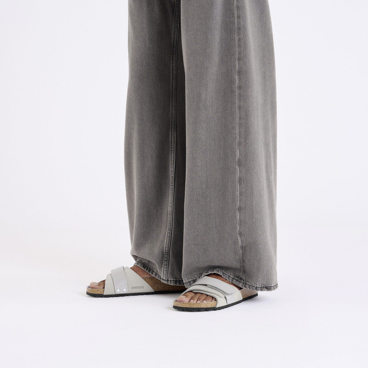 Oita Nubuck Leather in Color Stone Coin | Birkenstock