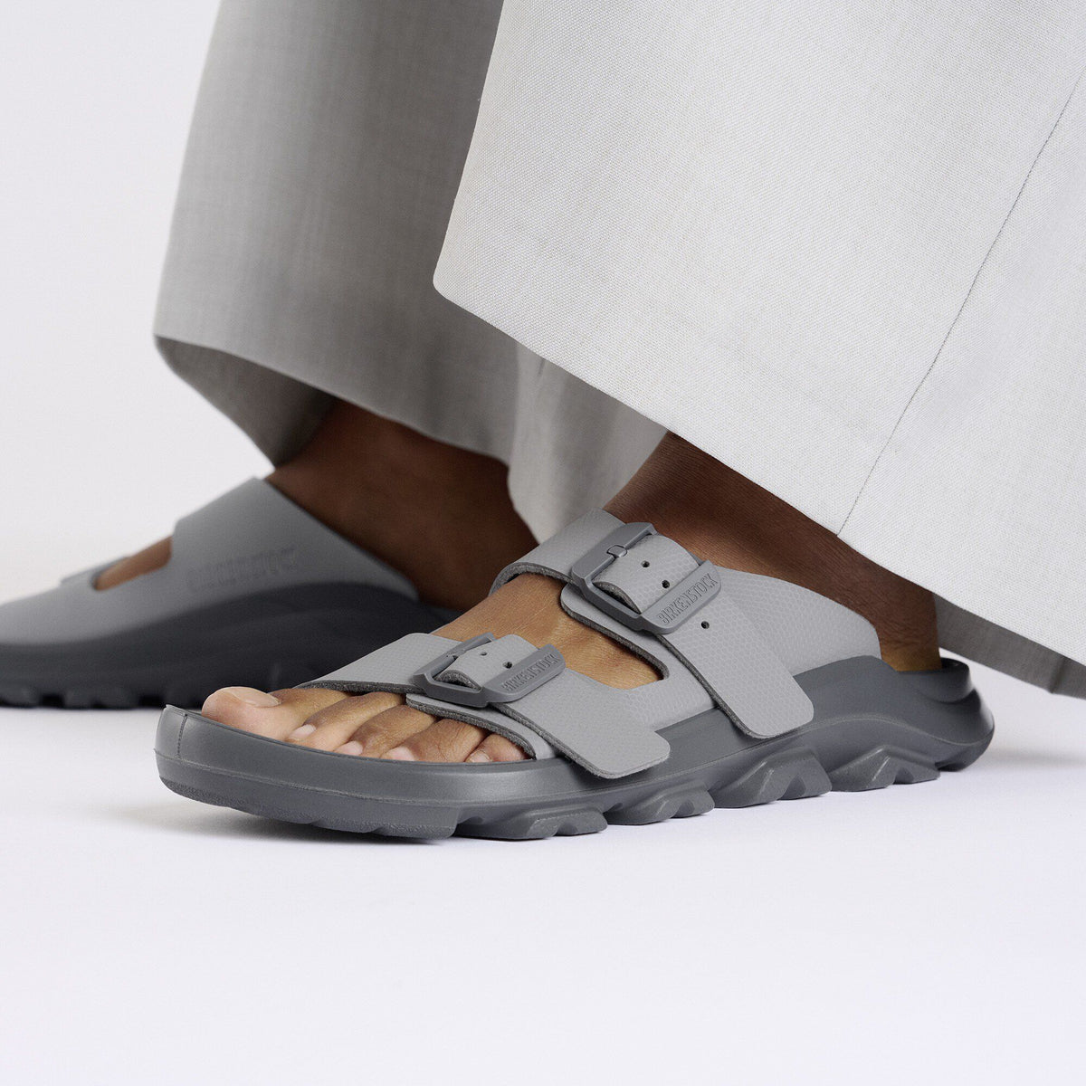 Mogami Terra 2 Strap Birko-Flor in Color Apex Whale Gray | Birkenstock