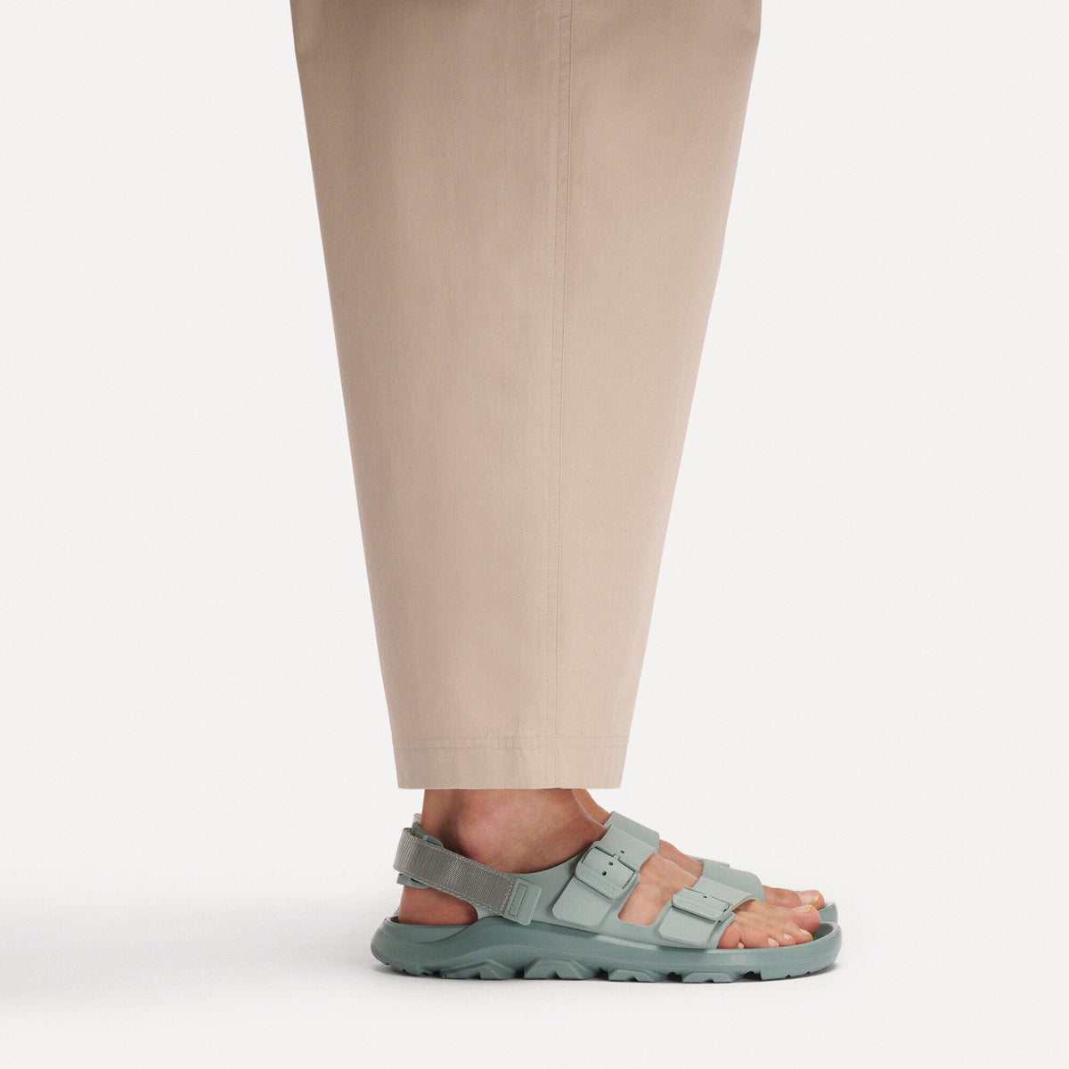 Mogami Tech Loop Birko-Flor in Color Apex Pure Sage | Birkenstock