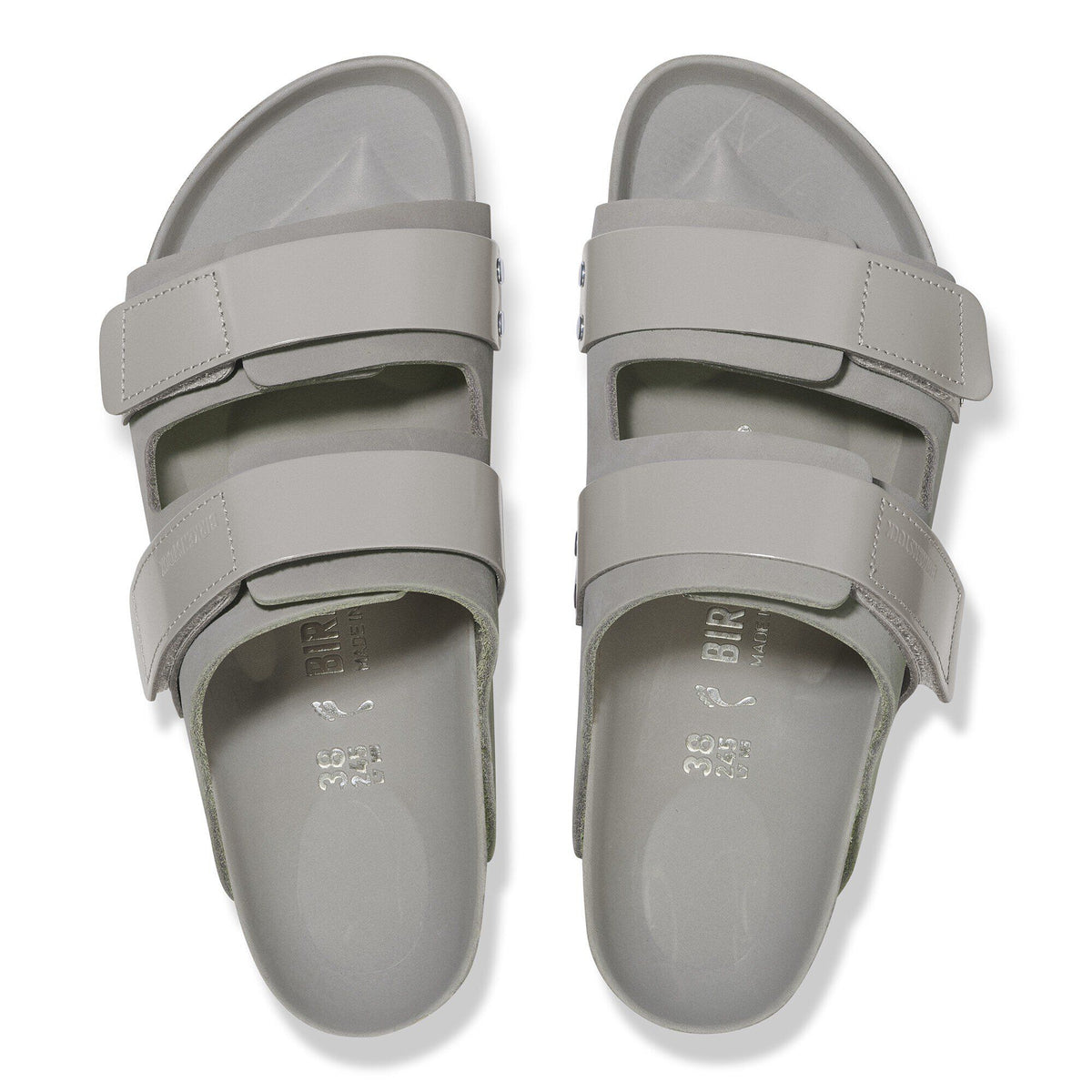 Uji Nubuck Leather in Color High Shine Stone Coin | Birkenstock