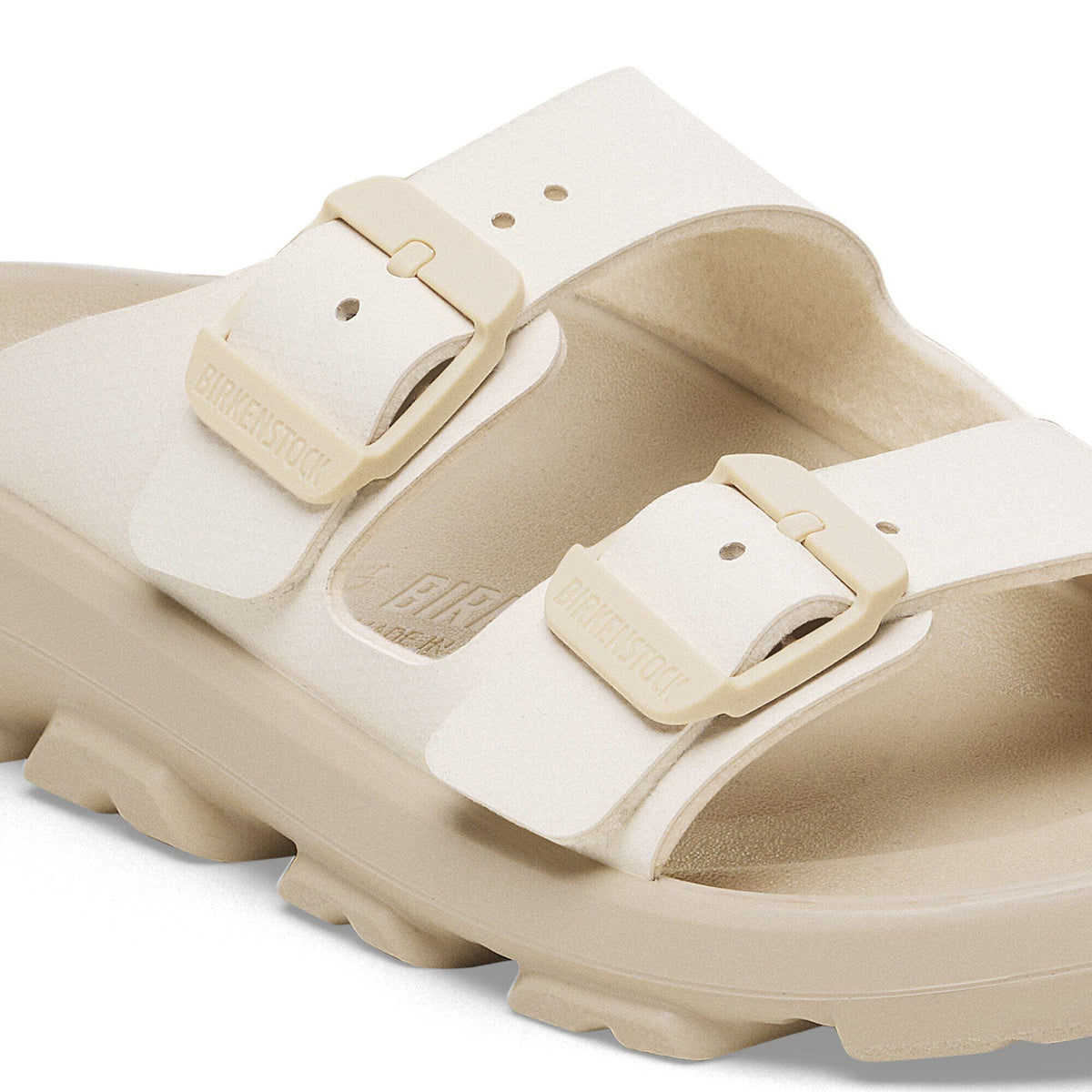 Mogami Terra 2 Strap Birko-Flor in Color Apex Eggshell | Birkenstock