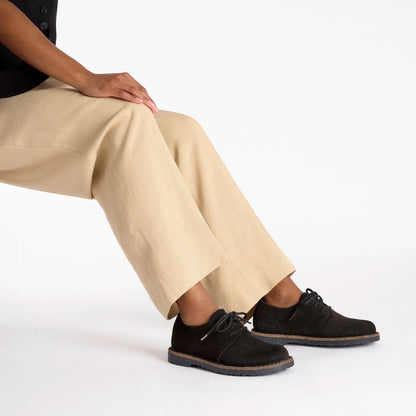Uppsala Low Suede Leather in Color Black | Birkenstock