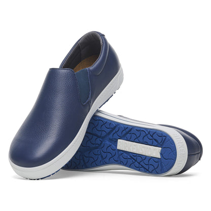 QO 400 Leather in Color Navy | Birkenstock