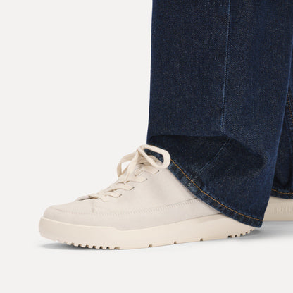 Melbourne Suede Leather in Color Antique White | Birkenstock