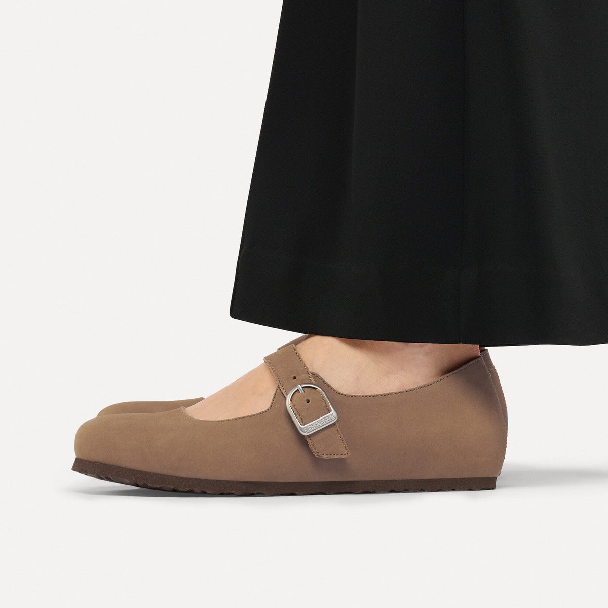 Santa Clarita Nubuck Leather in Color Dark Tea | Birkenstock