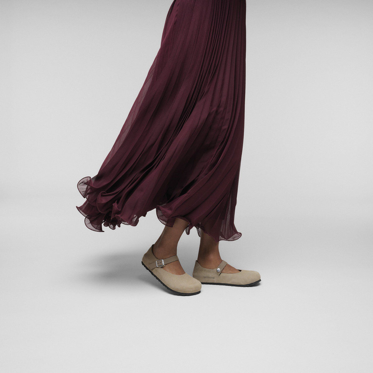 Mantova Suede Leather in Color Taupe | Birkenstock