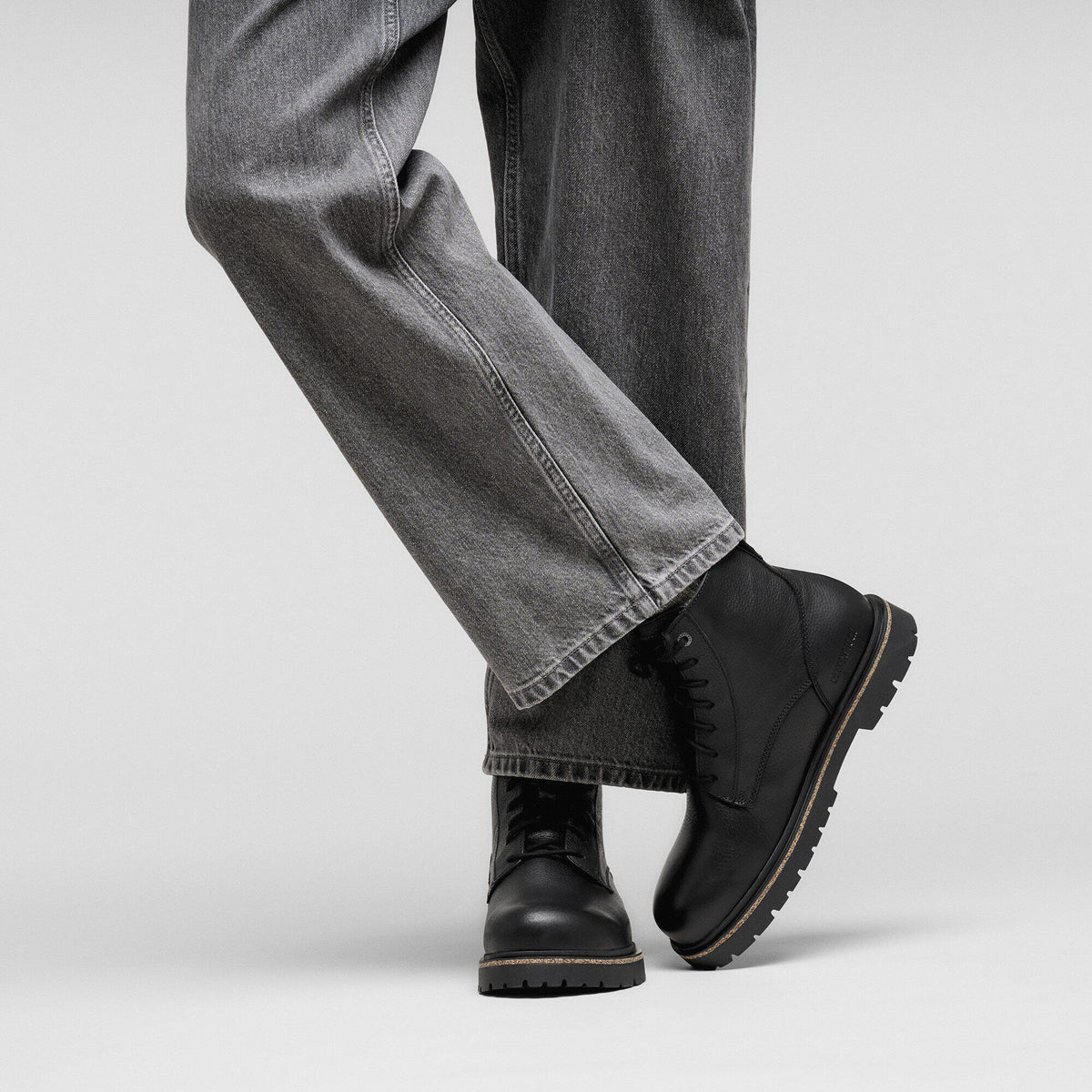 Highwood Lace Mid Women Leather in Color Black | Birkenstock