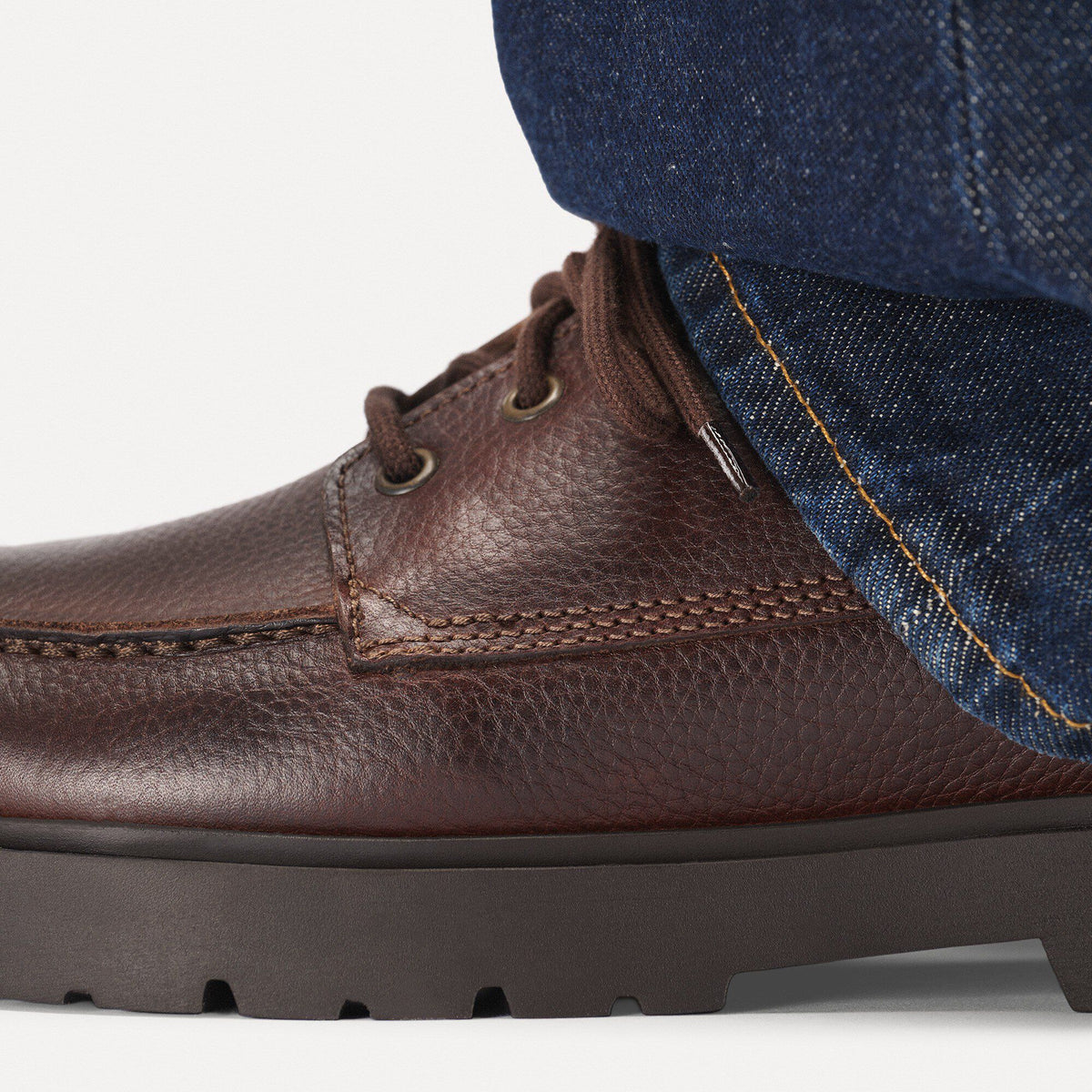 Highwood Moc Lace Leather in Color Chocolate | Birkenstock