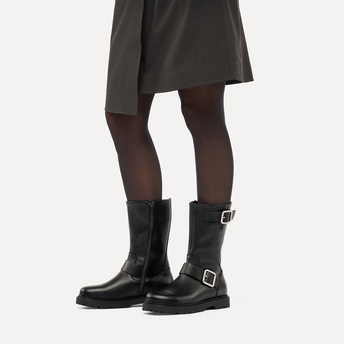 Highwood Mid Buckle Leather in Color Black | Birkenstock