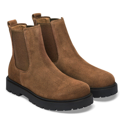 Highwood Suede Leather in Color Dark Tea | Birkenstock
