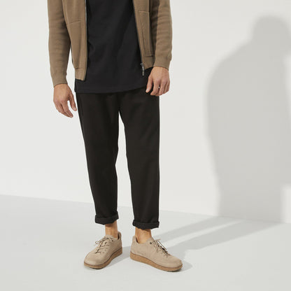 Honnef Light Suede Leather in Color Sandcastle | Birkenstock
